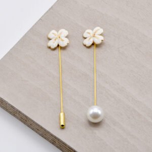 Four Leaf Clover Pin Brooch