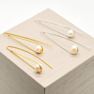 LONG DROP PEARL THREADER EARRINGS
