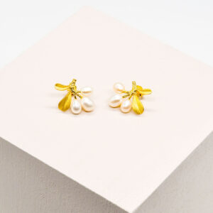 Olive Leaves Triple Pearl Gold Earrings